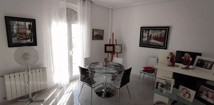 Image No.6-Villa de 4 chambres à vendre à Pinoso