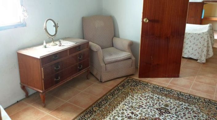 Image No.10-3 Bed Country House for sale