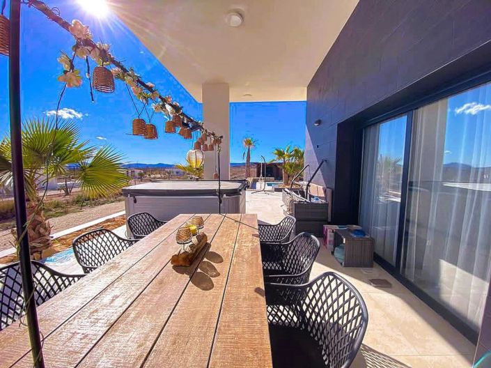 Image No.10-4 Bed Villa for sale