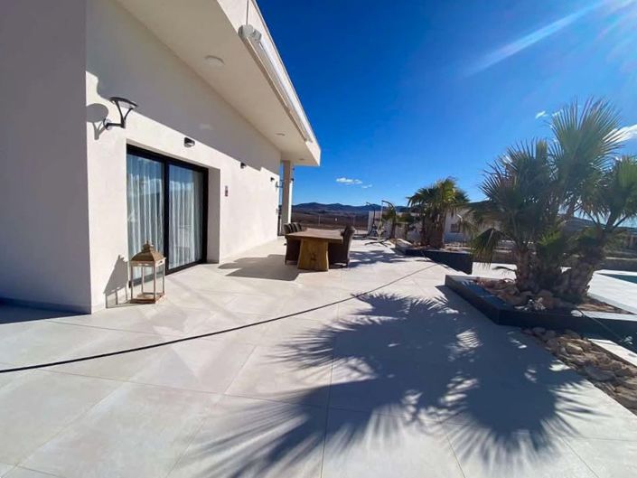 Image No.12-4 Bed Villa for sale