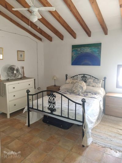 Image No.27-Maison de campagne de 6 chambres à vendre à Alicante