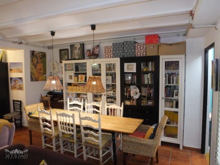 Image No.13-3 Bed Country House for sale