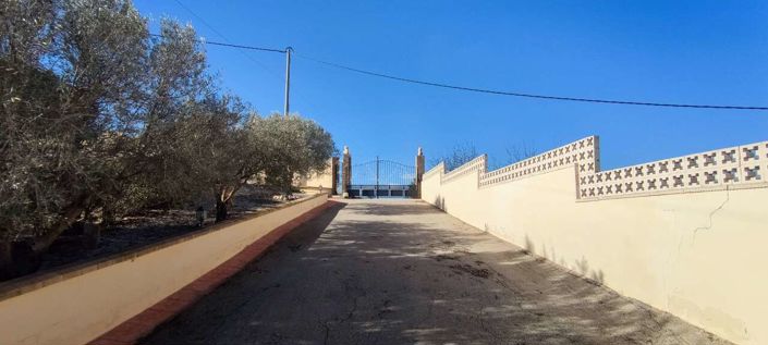 Image No.42-3 Bed Villa for sale