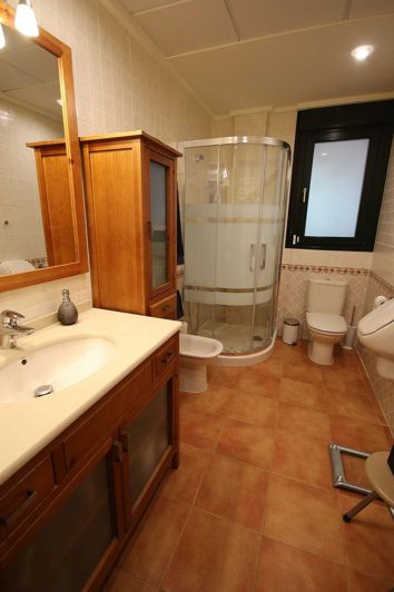 Image No.25-4 Bed Villa for sale