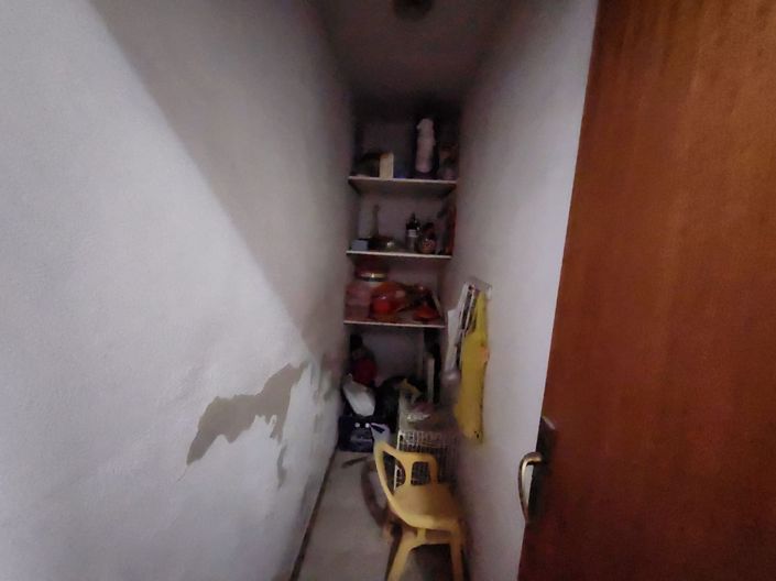 Image No.15-4 Bed Townhouse for sale