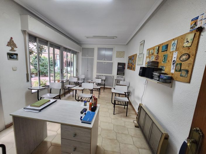 Image No.16-4 Bed Townhouse for sale