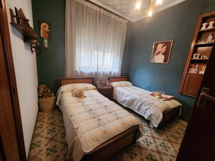 Image No.21-4 Bed Townhouse for sale