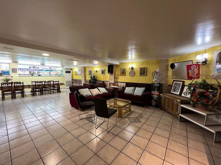 Image No.19-4 Bed Townhouse for sale