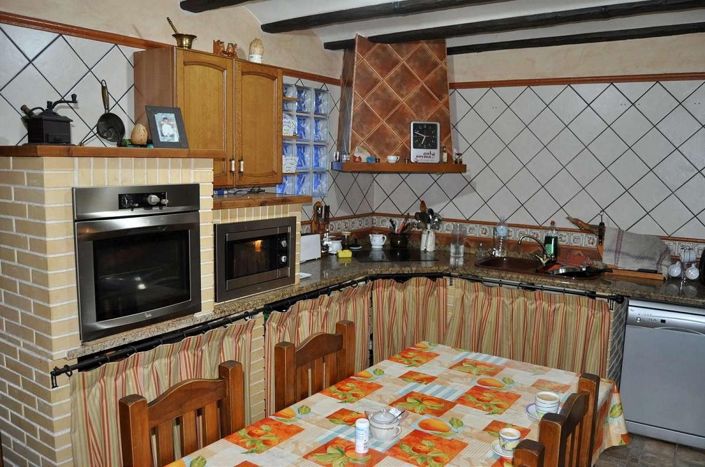 Image No.5-Maison de ville de 5 chambres à vendre à Pinoso