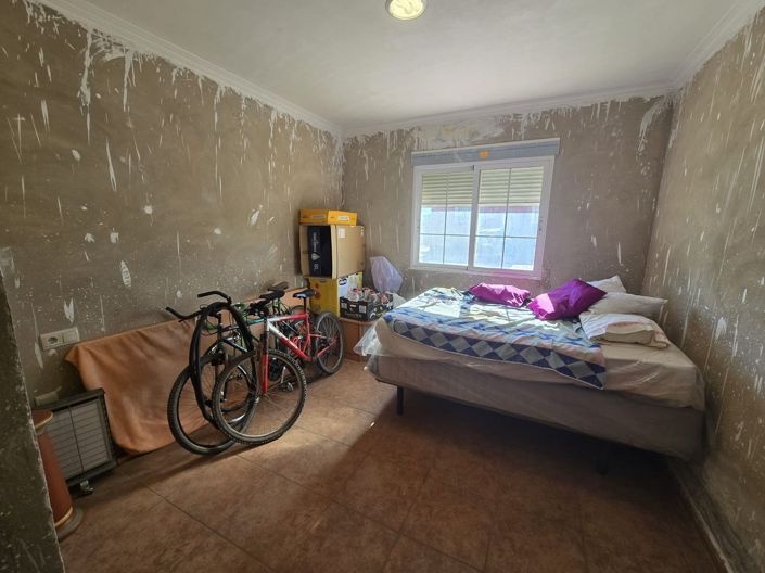 Image No.47-Villa de 8 chambres à vendre à Sax