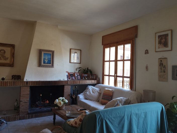 Image No.13-4 Bed Townhouse for sale