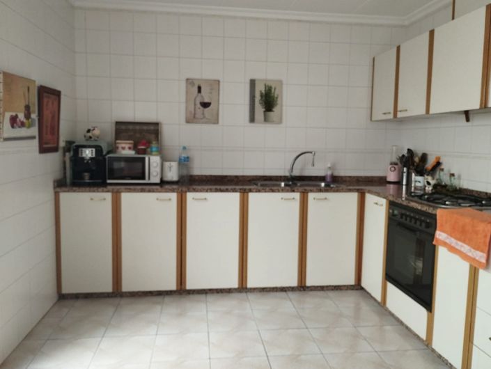 Image No.18-4 Bed Townhouse for sale