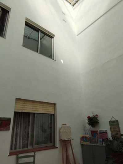 Image No.22-4 Bed Townhouse for sale