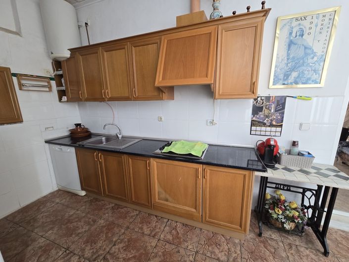 Image No.25-Appartement de 3 chambres à vendre à Sax