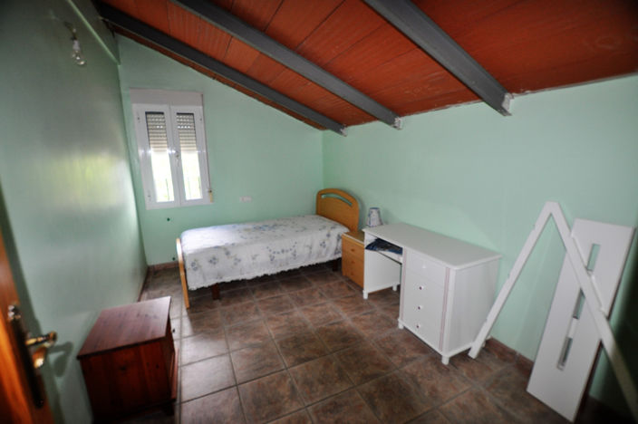 Image No.27-3 Bed Country House for sale