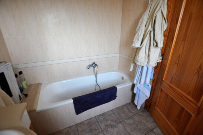 Image No.31-3 Bed Country House for sale