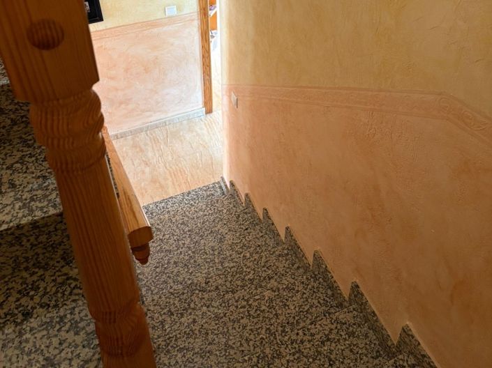 Image No.10-4 Bed Townhouse for sale