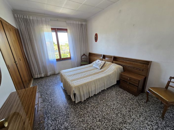 Image No.18-Villa de 6 chambres à vendre à Monóvar