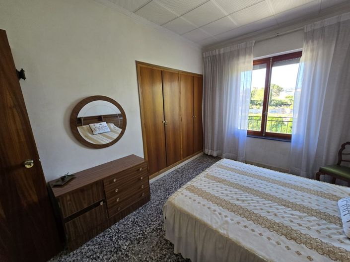 Image No.19-Villa de 6 chambres à vendre à Monóvar