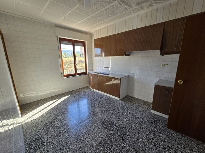 Image No.28-Villa de 6 chambres à vendre à Monóvar