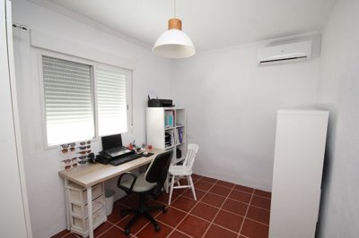 w16-office-2