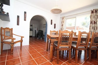 w9-dining-2