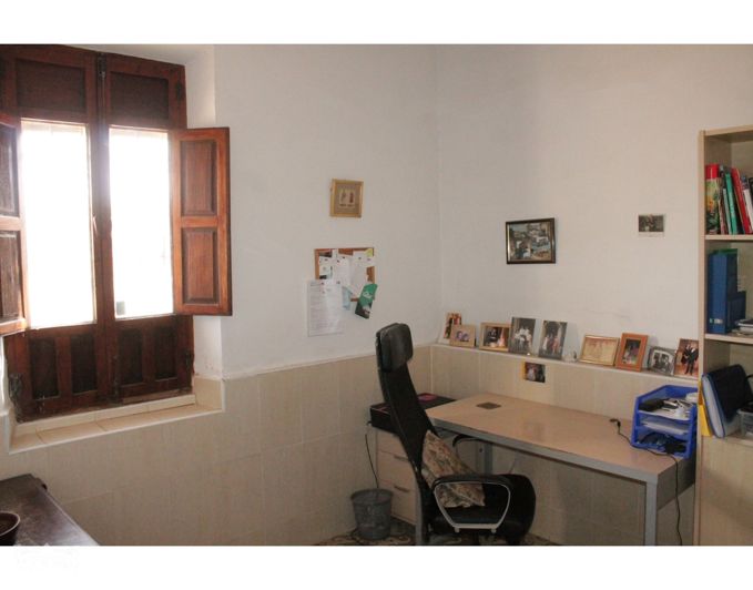 Image No.23-5 Bed Country House for sale