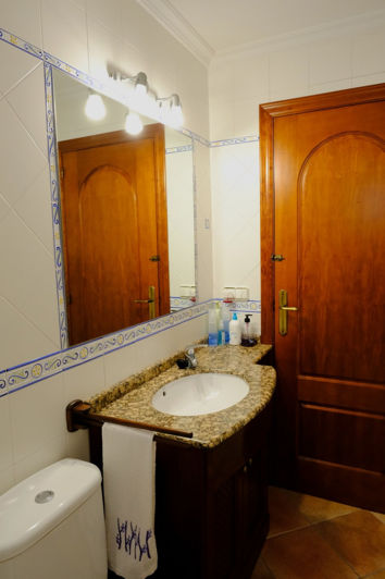 Image No.34-5 Bed Villa for sale