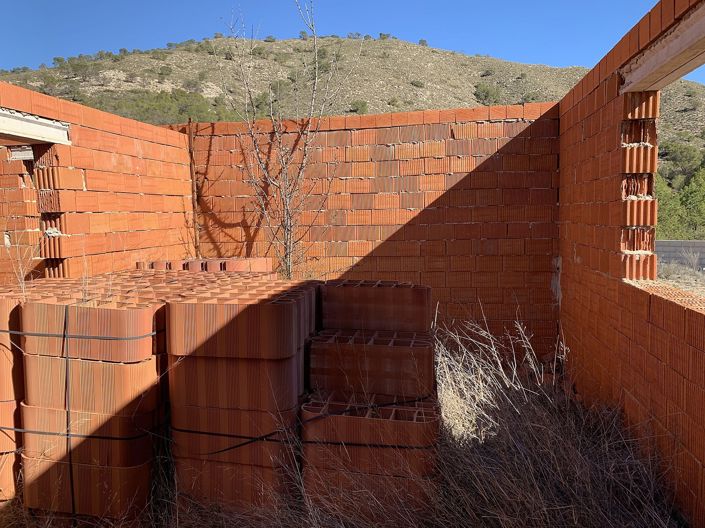 Image No.12-3 Bed Land for sale