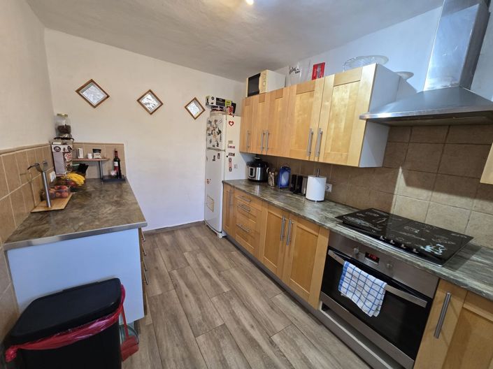 Image No.10-Villa de 4 chambres à vendre à Sax