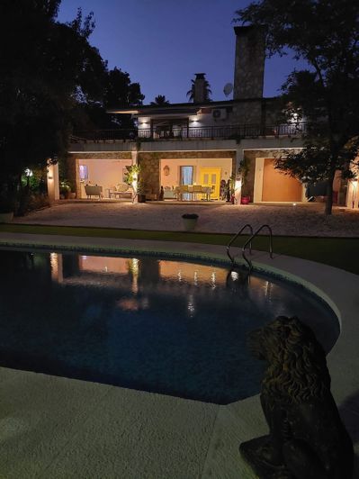 Image No.10-4 Bed Villa for sale