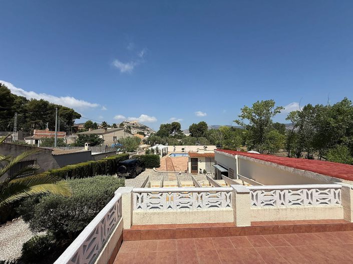 Image No.9-5 Bed Country House for sale