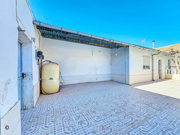 Image No.32-3 Bed Townhouse for sale