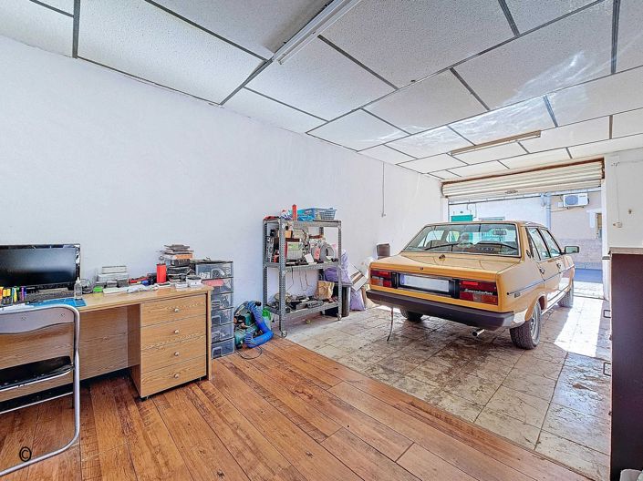 Image No.34-3 Bed Townhouse for sale