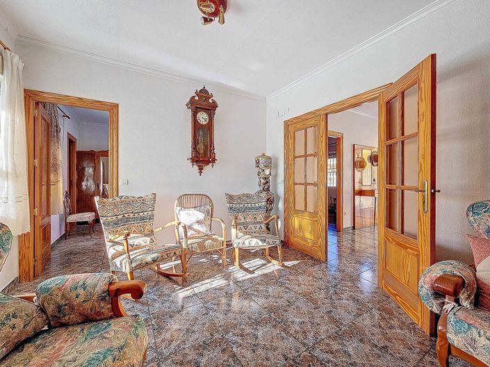 Image No.6-3 Bed Townhouse for sale