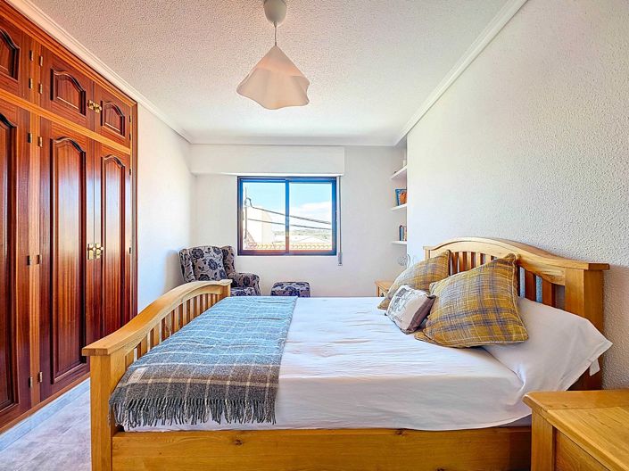 Image No.22-3 Bed Townhouse for sale