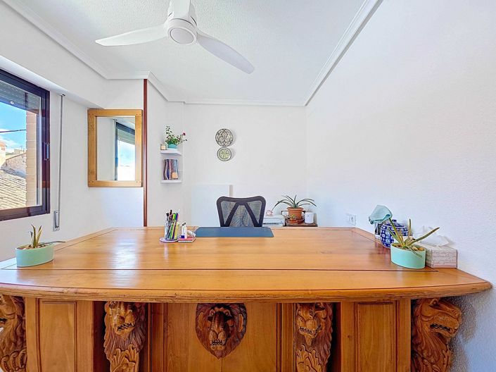 Image No.33-3 Bed Townhouse for sale