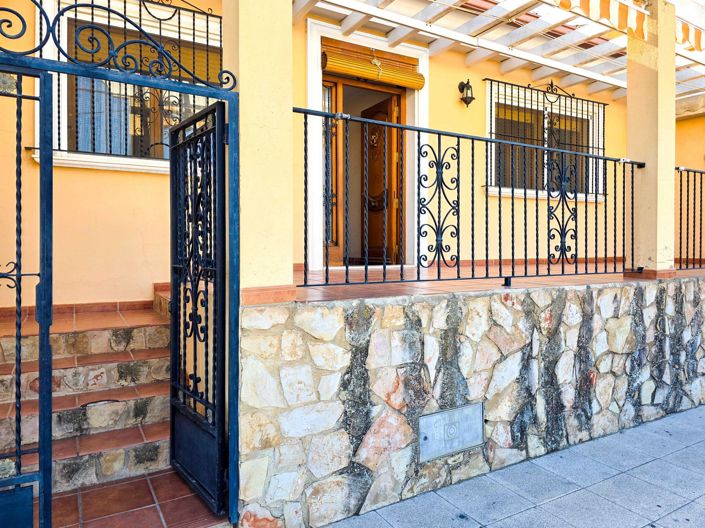 Image No.4-Maison de ville de 3 chambres à vendre à Pinoso