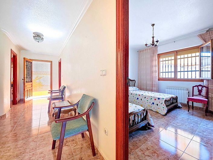 Image No.9-Maison de ville de 3 chambres à vendre à Pinoso