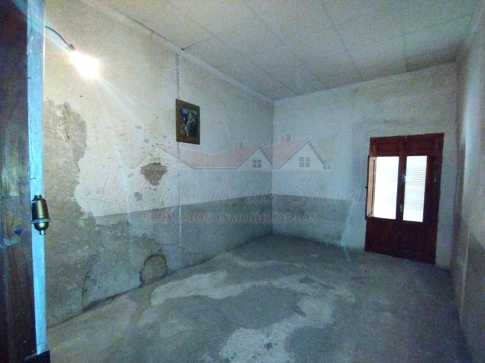 Image No.13-3 Bed Country House for sale