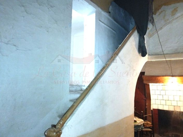 Image No.8-3 Bed Country House for sale