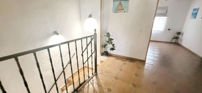 Image No.19-5 Bed Country House for sale