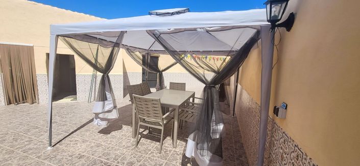 Image No.33-5 Bed Country House for sale