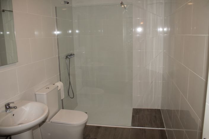 Image No.15-4 Bed Townhouse for sale