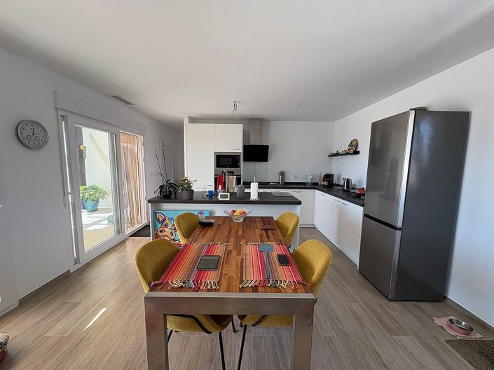 Image No.17-3 Bed Villa for sale