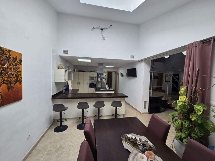 Image No.13-4 Bed Villa for sale