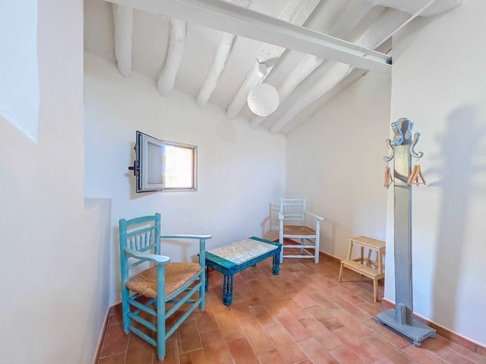 Image No.51-6 Bed Country House for sale