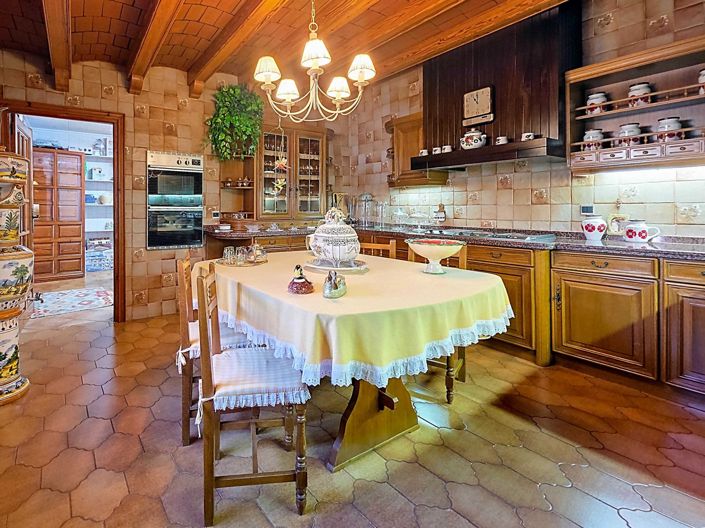 Image No.12-Villa de 6 chambres à vendre à Elda