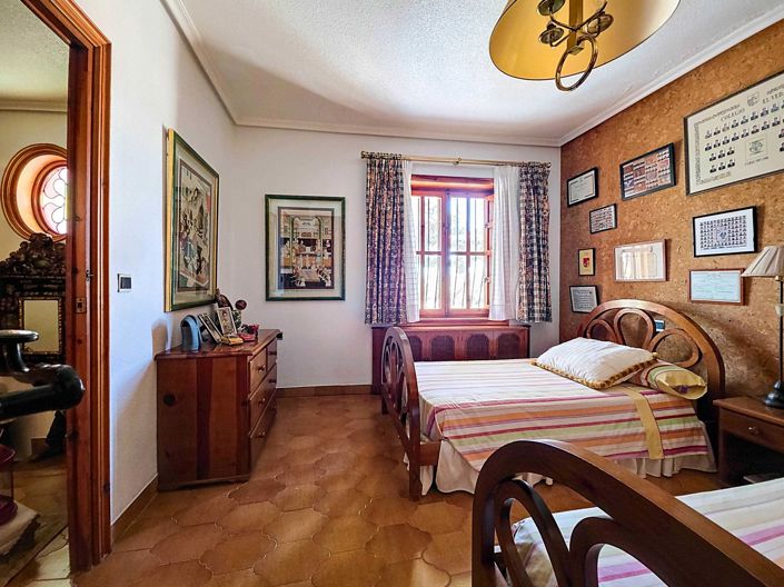 Image No.38-Villa de 6 chambres à vendre à Elda