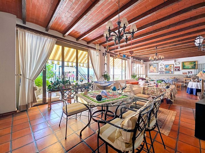 Image No.5-Villa de 6 chambres à vendre à Elda